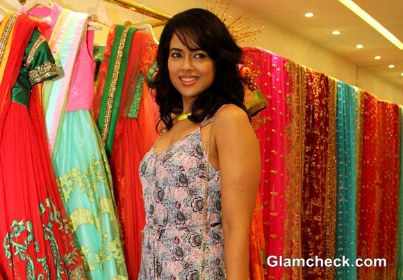 Sameera Reddy at Neeta Lulla Bridal Collection Preview 2013