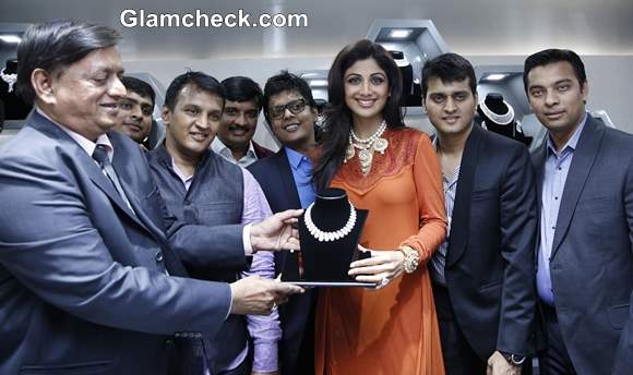 Shilpa Shetty Inaugurates 8th Ranka Jewellers Store in Pune