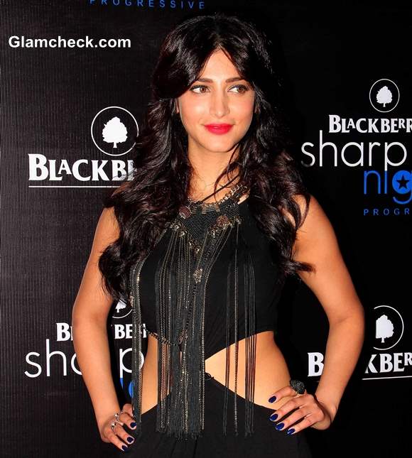 Shruthi Haasan at Blackberry Sharp Night 2013