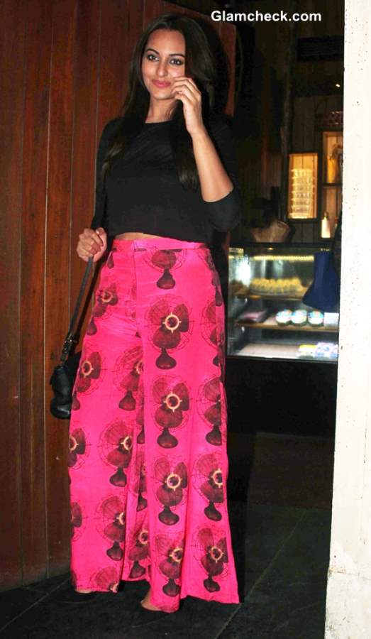 Sonakshi Sinha in Cropped Top Palazzo Pants at R... Rajkumar Wrap Up Party