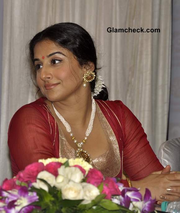 Vidya Balan pictures at Ranka Jewellers Store in Red Salwar Kameez