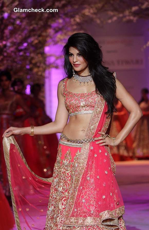 Jacqueline fernandez outlet in pink lehenga