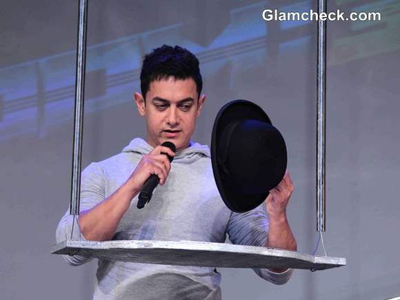 Aamir Khan Unveils Dhoom 3 Merchandise