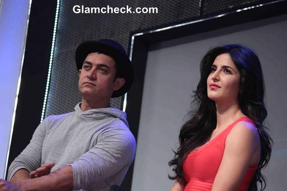 Aamir and Katrina Unveil Dhoom 3 Merchandise