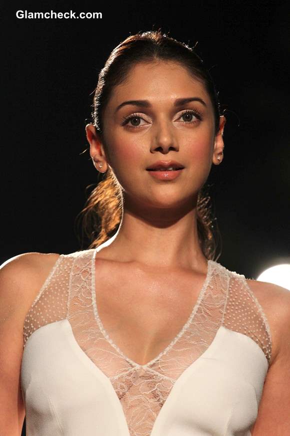 Aditi Rao Hydari Show-stopper for Spanish Fashion Show 2013