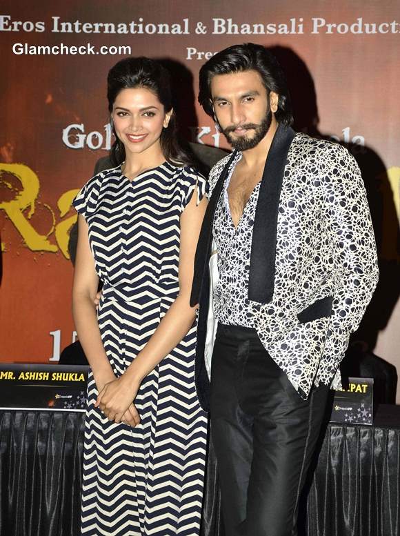 Deepika and Ranveer Inaugurate Cinepolis in Pune