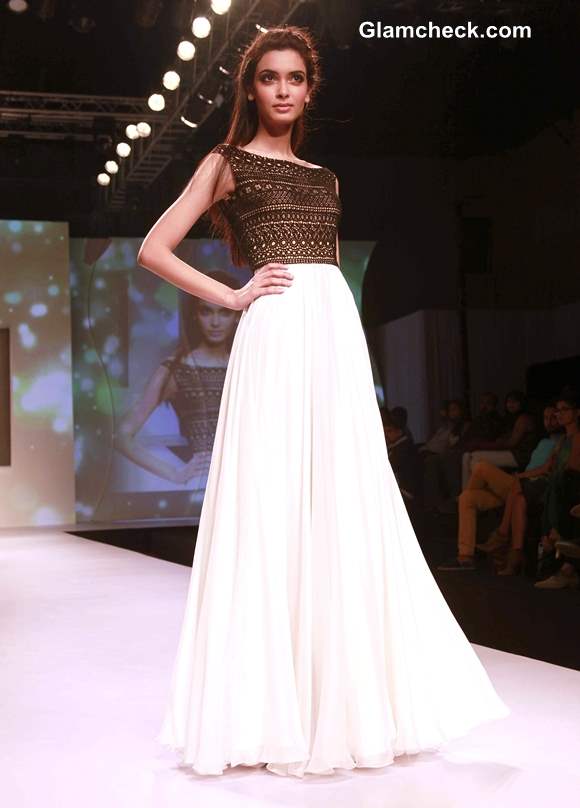 Diana Penty at SIFW  2013