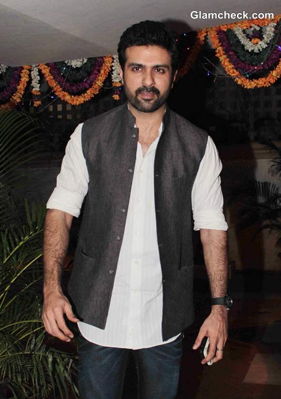 Harman Baweja at Bipasha Basu Diwali Party