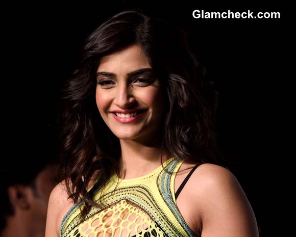 Sonam Kapoor Pictures at Mark Fast SIFW 2013