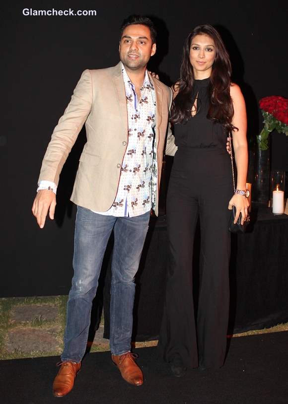 Abhay Deol along with Preeti Desai