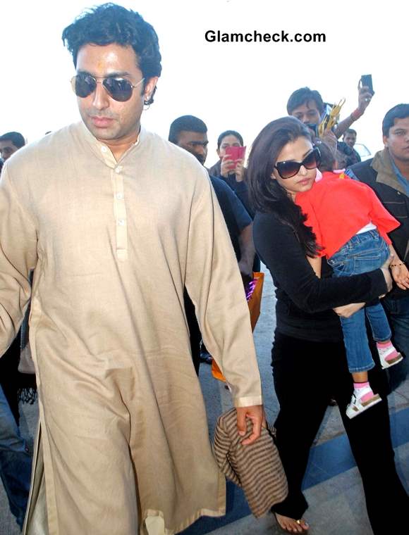 Abhishek Aishwarya and Aaradhya Bachchan