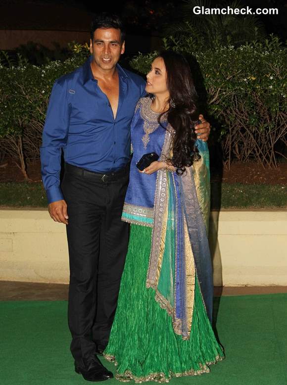 Akshay Kumar and Rani Mukherjee at Vishesh Bhatt wedding reception