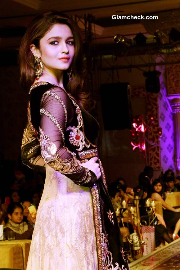 Alia Bhatt 2013 Khwaab Bridal Couture