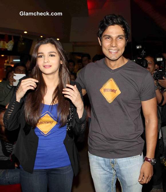 Alia Bhatt and Randeep Hooda Unveil Highway Trailer in Mumbai