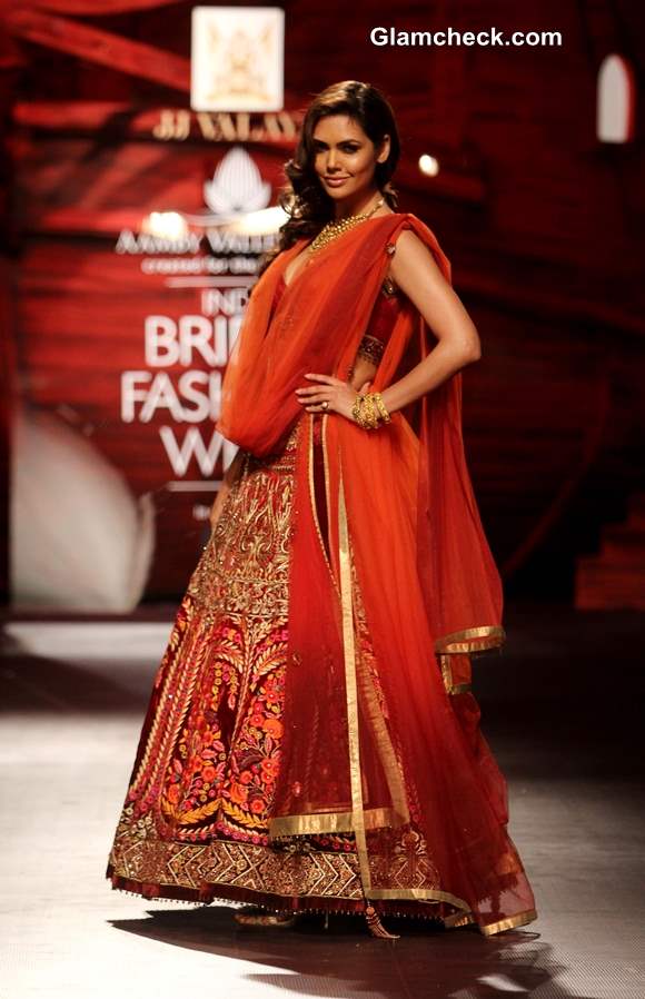 Esha Gupta at the JJ Valaya show IBFW 2013 Mumbai