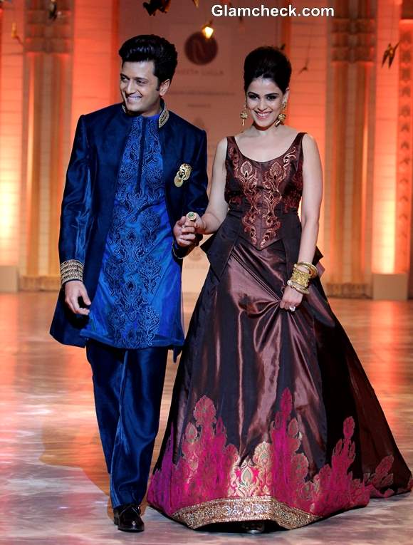 Genelia and Riteish  IBFW 2013 Mumbai