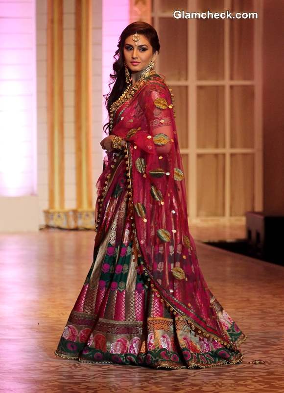 Huma Qureshi at India Bridal Fashion Week 2013 Mumbai  for Ashima Leena