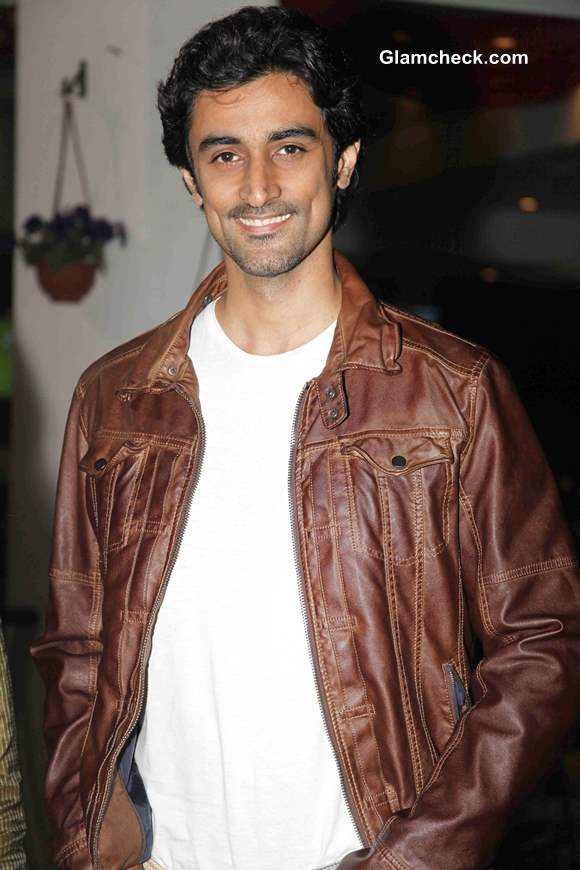 Kunal Kapoor in Babloo Happy Hai