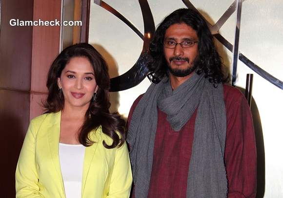 Madhuri Dixit at Dedh Ishqiya Promotions