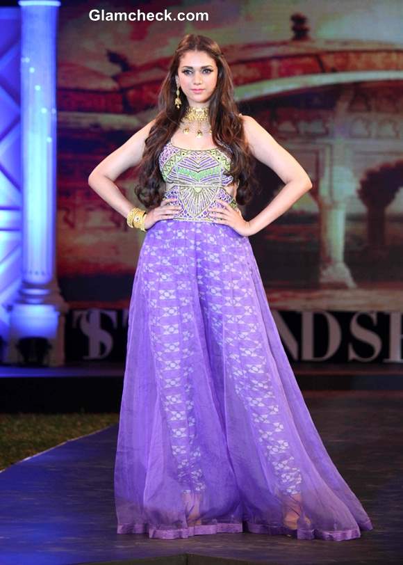 Aditi Rao Hydari at Jewellery Fashion Show 2014