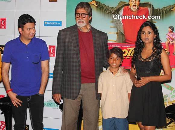 Amitabh Bachchan Unveils Theatrical Trailer of Bhootnath Returns