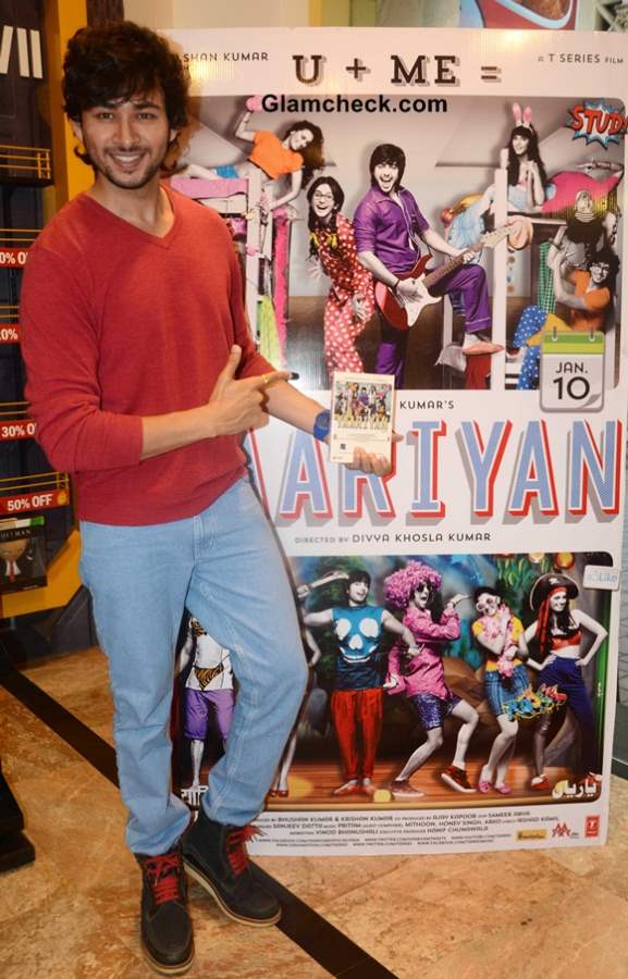 Devanshu Sharma at Yaariyan DVD Launch