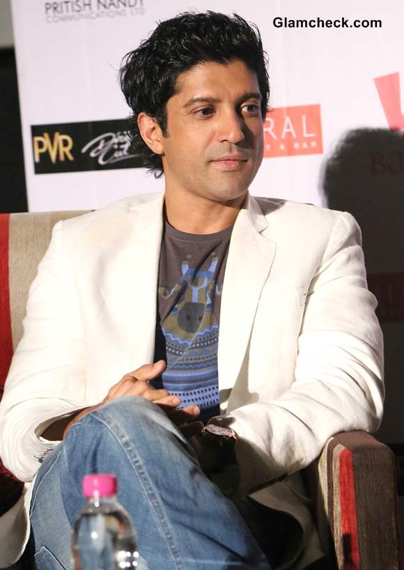 Farhan Akhtar during Shaadi ke Side Effects Promotions