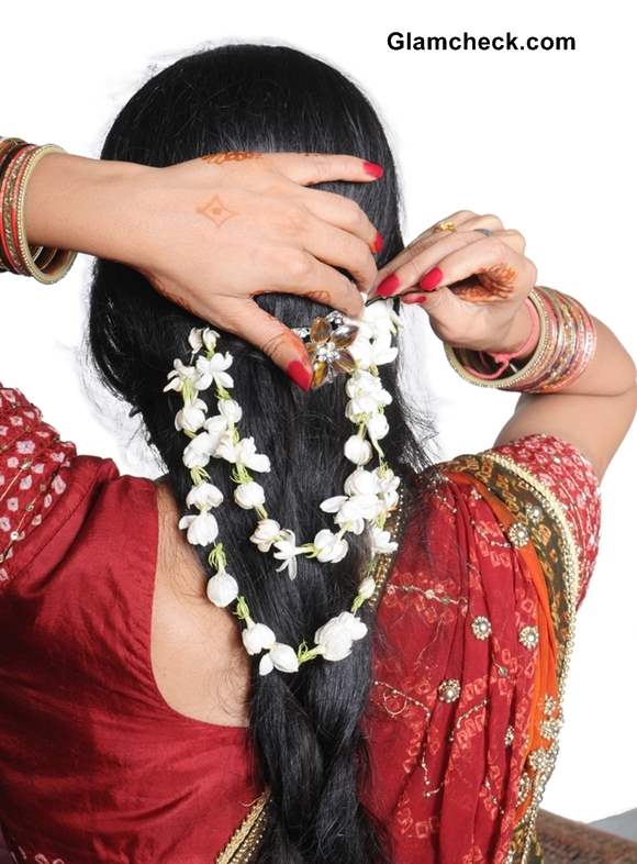 Gajra Hairstyles for all Occasions