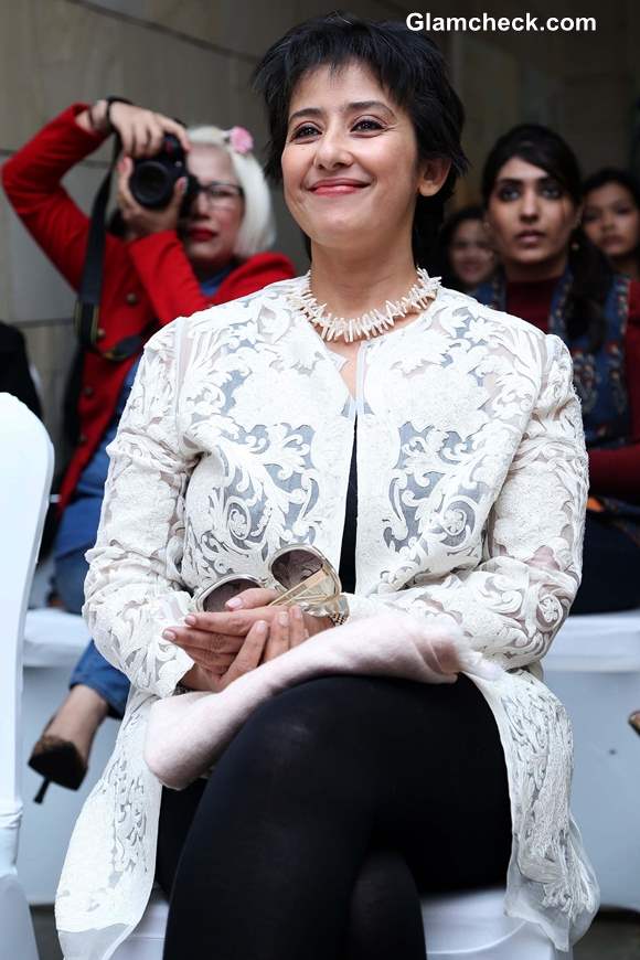 Manishakoirala Nude - Manisha Koirala Unveils Mastectomy Blouse at Design One 2014 â€” Indian  Fashion