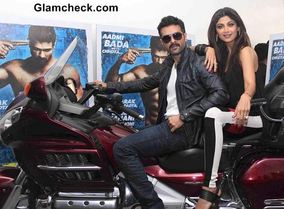 Shilpa Shetty Launches Song Tu Mere Type Ka Nahi Hai from Dishkiyaoon