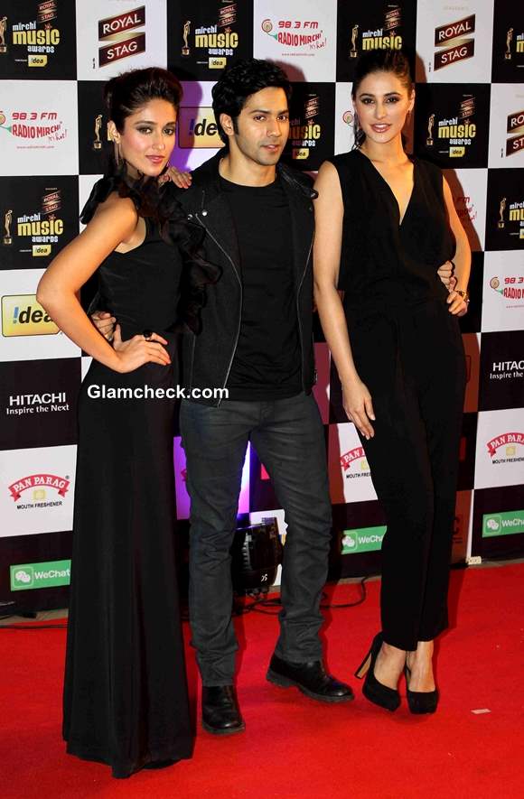 Cast of Main Tera Hero Promote film on Mirchi Music Awards Red Carpet