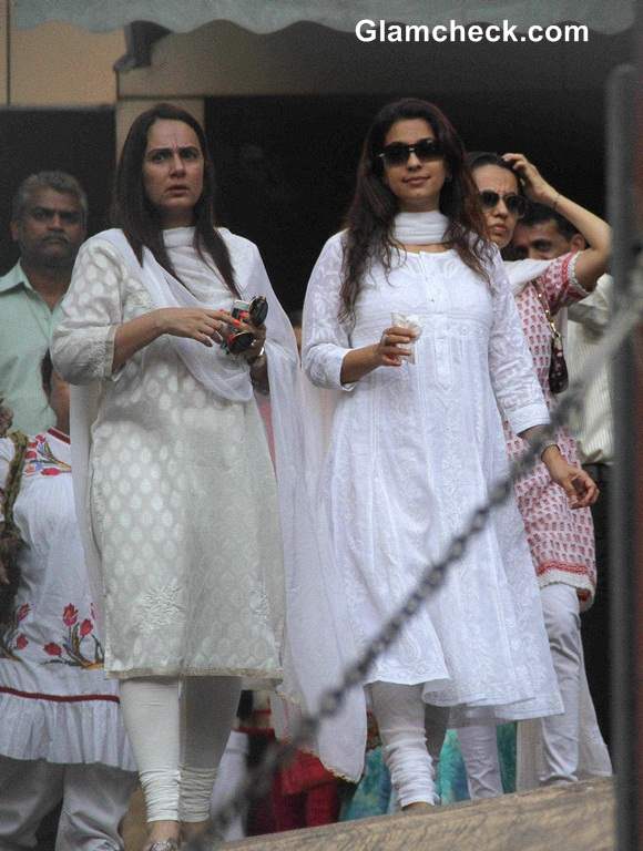 Celebs at Juhi Chawlas brother Bobbys Funeral