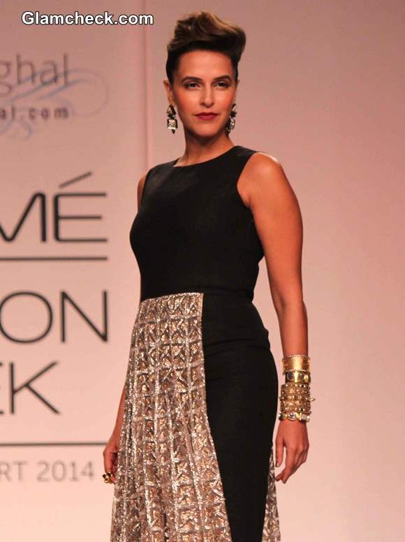 LFW S-R 2014 Neha Dhupia for Payal Singhal show