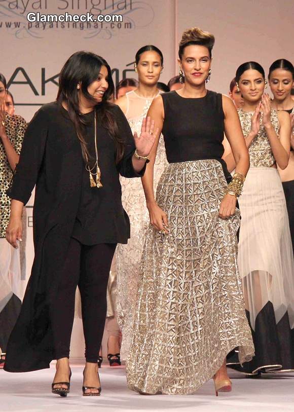 Neha Dhupia for Payal Singhals Lady Sahara at LFW S-R 2014