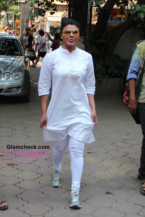 Rakhi Sawant 2014 celebrates Holi