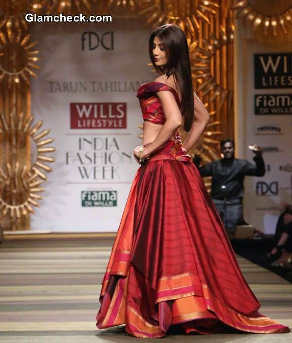 Shilpa Shetty for Tarun Tahiliani WIFW A-W 2014