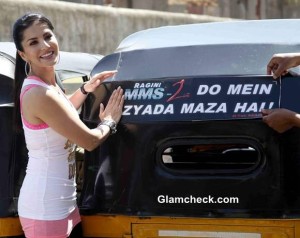 Sunny Leone Promotes “Ragini MMS 2” in Autorickshaw Campaign — Indian
