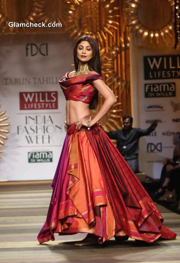 WIFW A-W 2014 Tarun Tahiliani