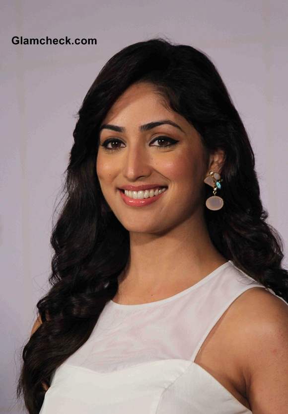 Yami Gautam 2014 Yami Gautam Promotes New Improved Pantene