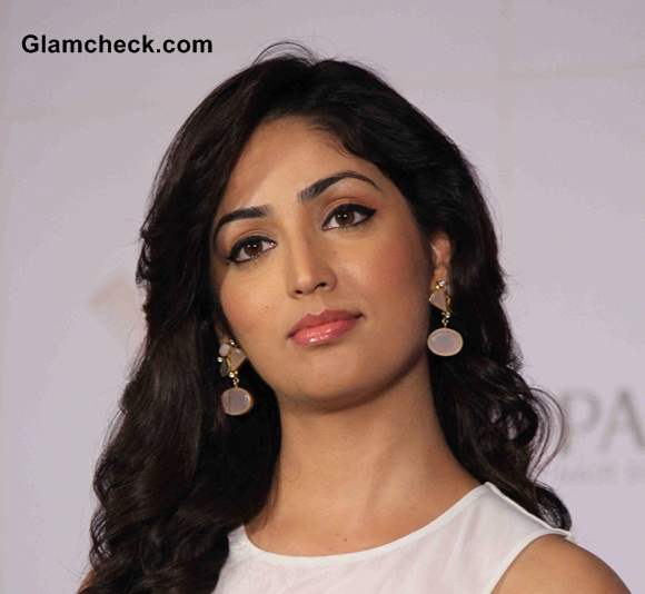 Yami Gautam Promotes New Improved Pantene