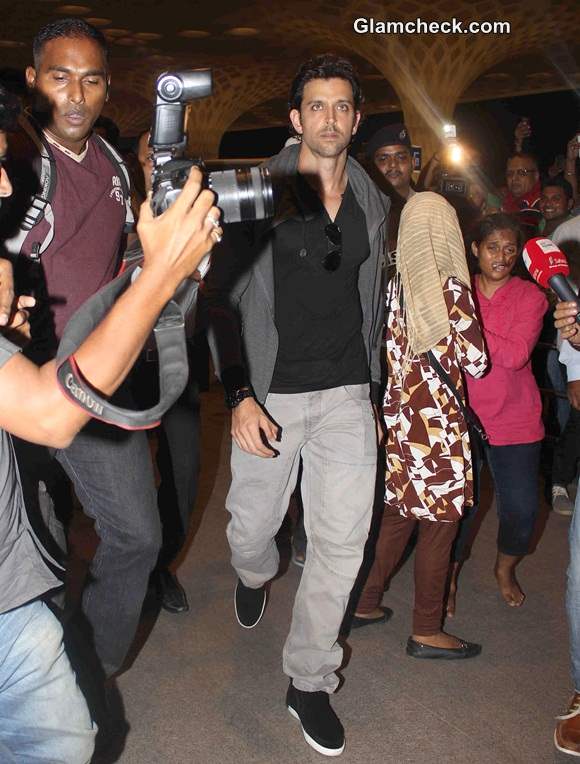 Kareena, Madhuri and Hrithik Leave for Thampa to attend IIFA Awards ...