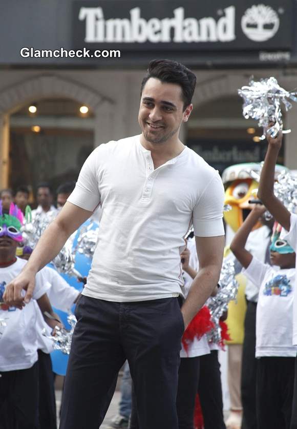 Imran Khan During Rio 2 Mumbai Promo