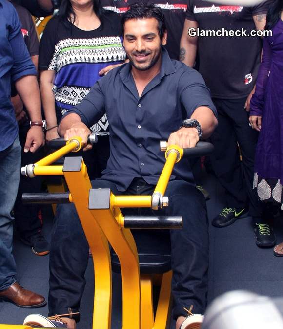 John Abraham Inaugurates Gym in Ahmedabad