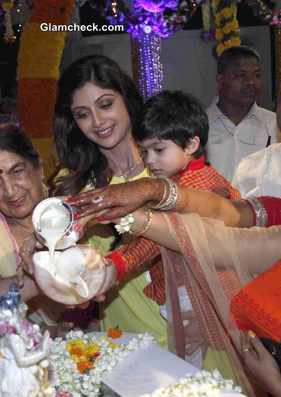 Shilpa Shetty with son Viaan Visit ISKCON on Ram Navami