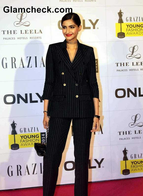 Sonam Kapoor at Grazia Young Fashion Awards 2014