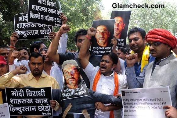 Hindu Sena Activists Protest Shahrukh Khan Alleged Anti-Modi Tweet