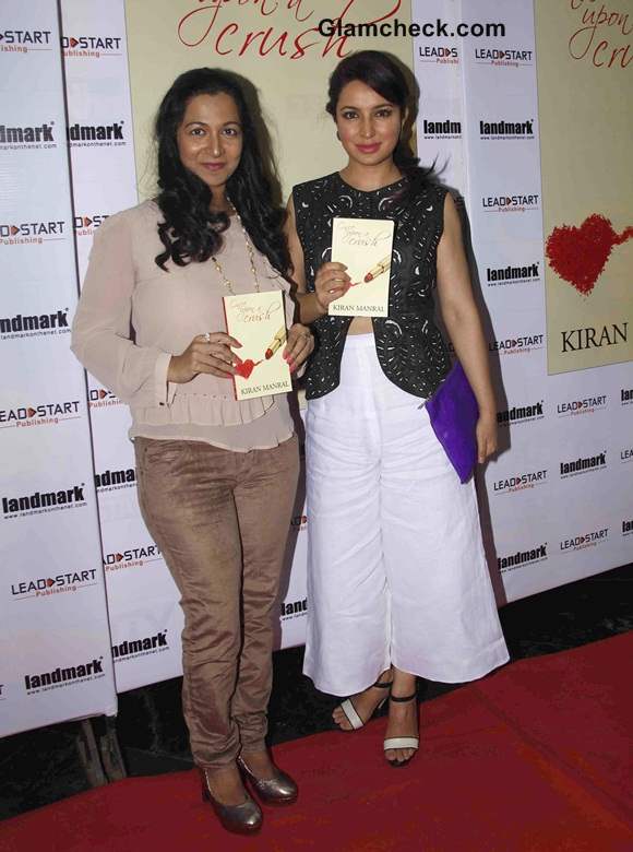 Tisca Chopra Launches Book Once Upon a Crush in AM-PM dress