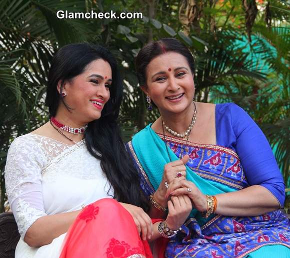 Poonam Dhillon and Padmini Kolhapure Shoot for TV Serial Ek Nayi Pehchaan