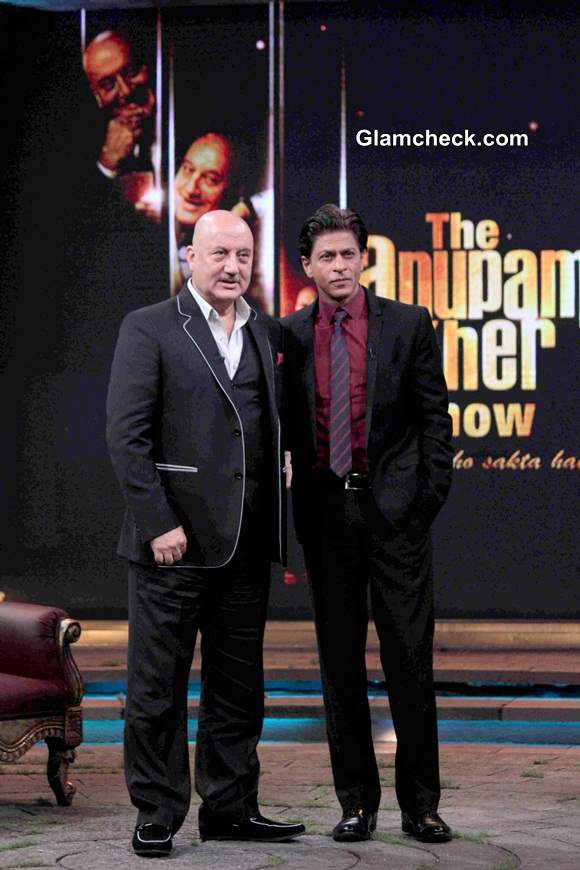 SRK and Anupam Kher Chat it up on Kuch Bhi Ho Sakta Hai