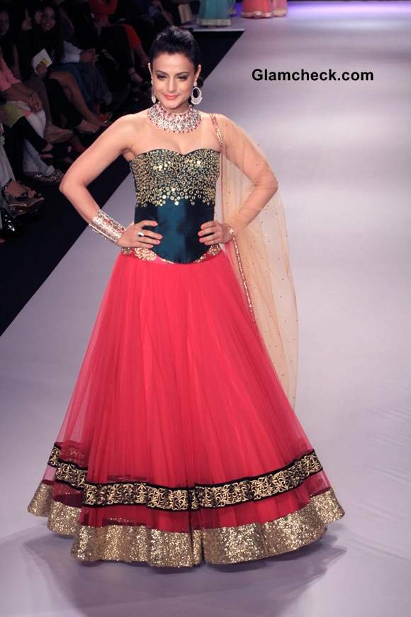 Ameesha Patel at  IIJW 2014